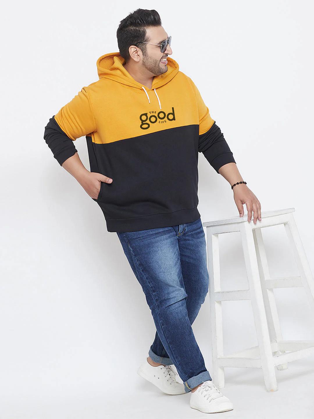 Colorblocked Printed Sweatshirt - Image 2