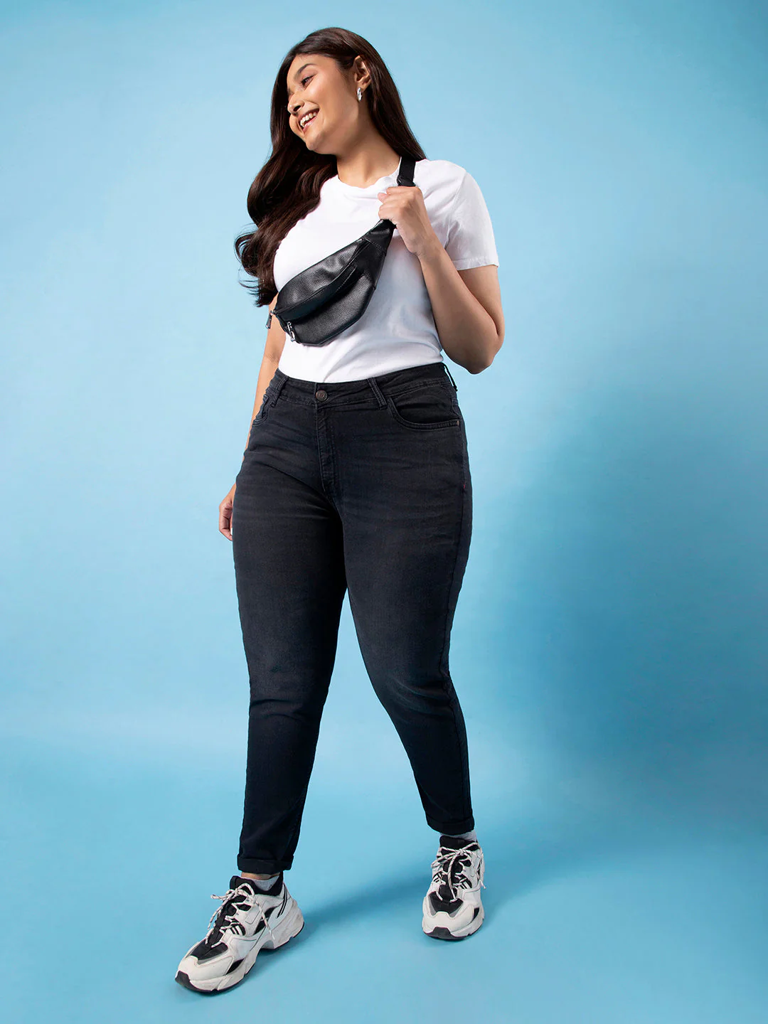 Stylish Solid Casual Black Jeans - Image 4