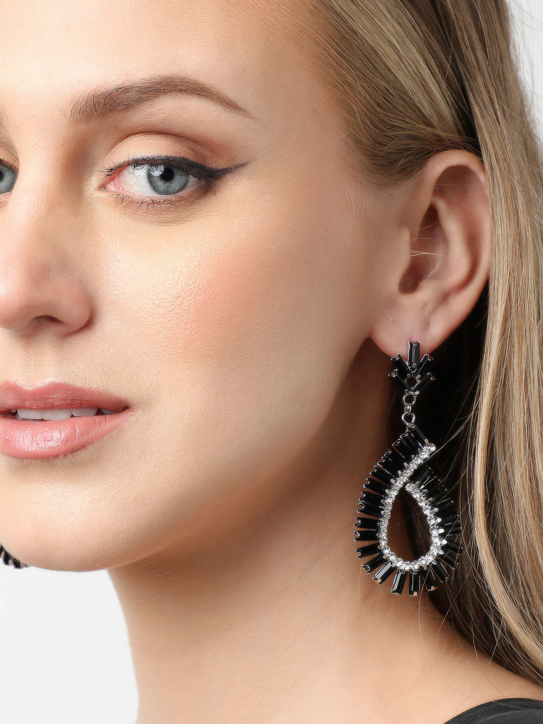 Gold Plated Party Designer Stone Drop Earring For Women - Image 3