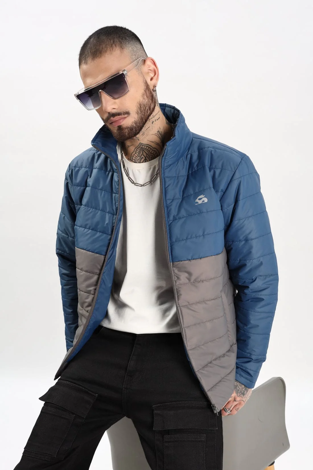 Winter-Ready Bomber Jacket - Image 41