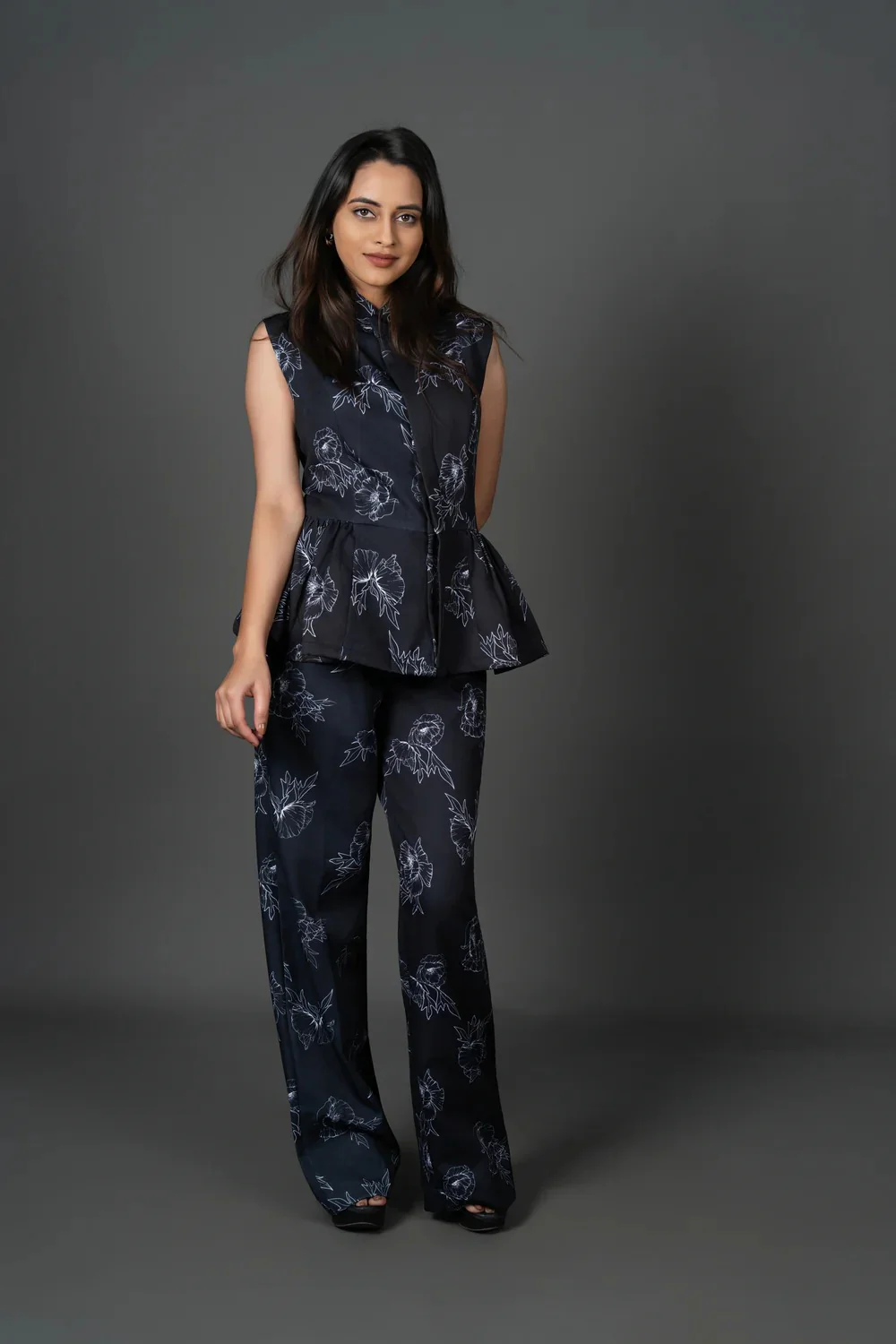 Black Bloom Set - Image 3