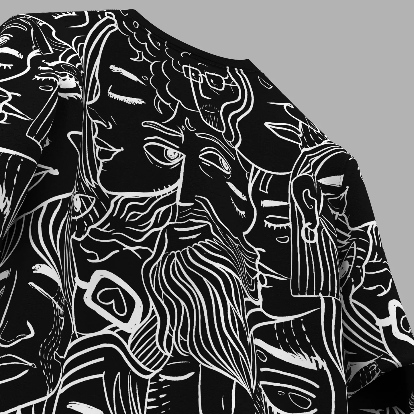 Black Faces Oversized T-shirt - Image 3