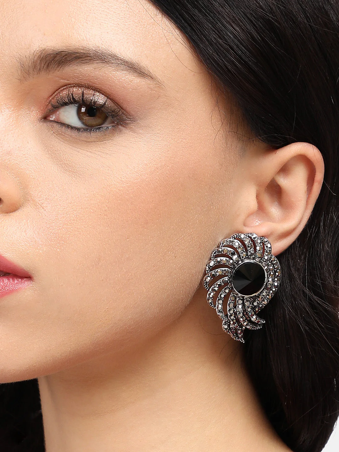 Contemporary Studs Earrings - Image 3