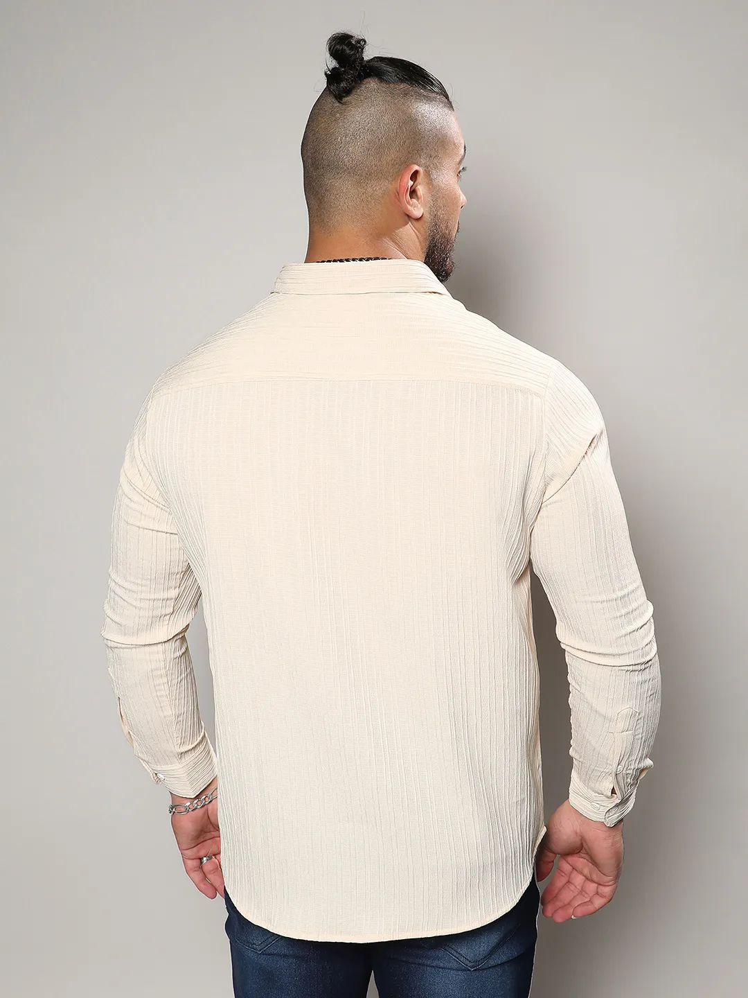 Light Yellow Textured Casual Shirt - Image 3