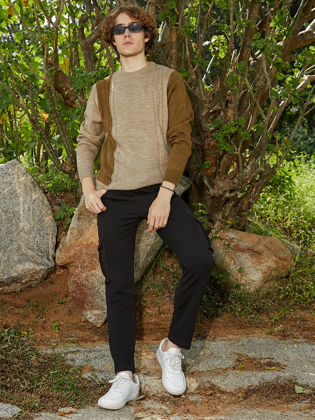 Contrast Panel Pullover Sweater - Image 6