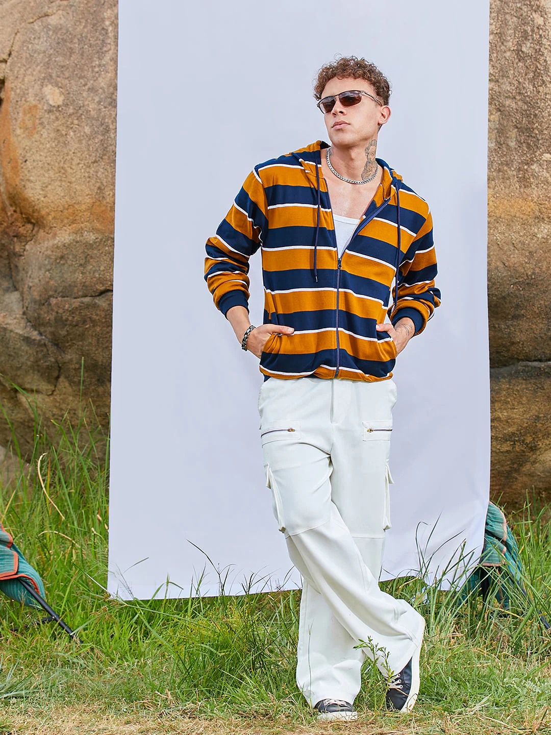 Men's Horizontal Striped Zip-Front Hoodie - Image 6
