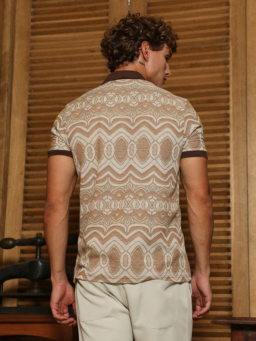 Brown Geometric Pattern Polo Collar Shirt - Image 4