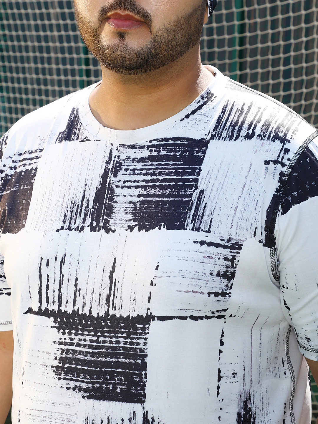 Contrast-Fade Activewear T-Shirt - Image 7
