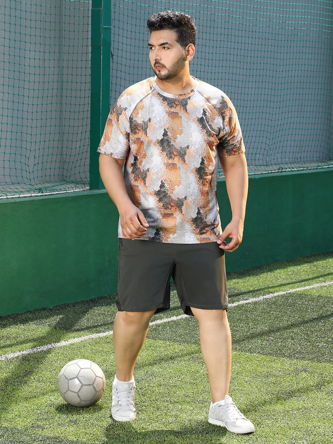 Blur-Imprint Activewear T-Shirt - Image 5