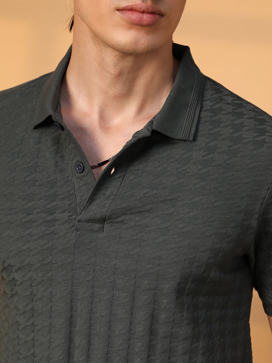 Houndstooth-Textured Polo T-Shirt - Image 8