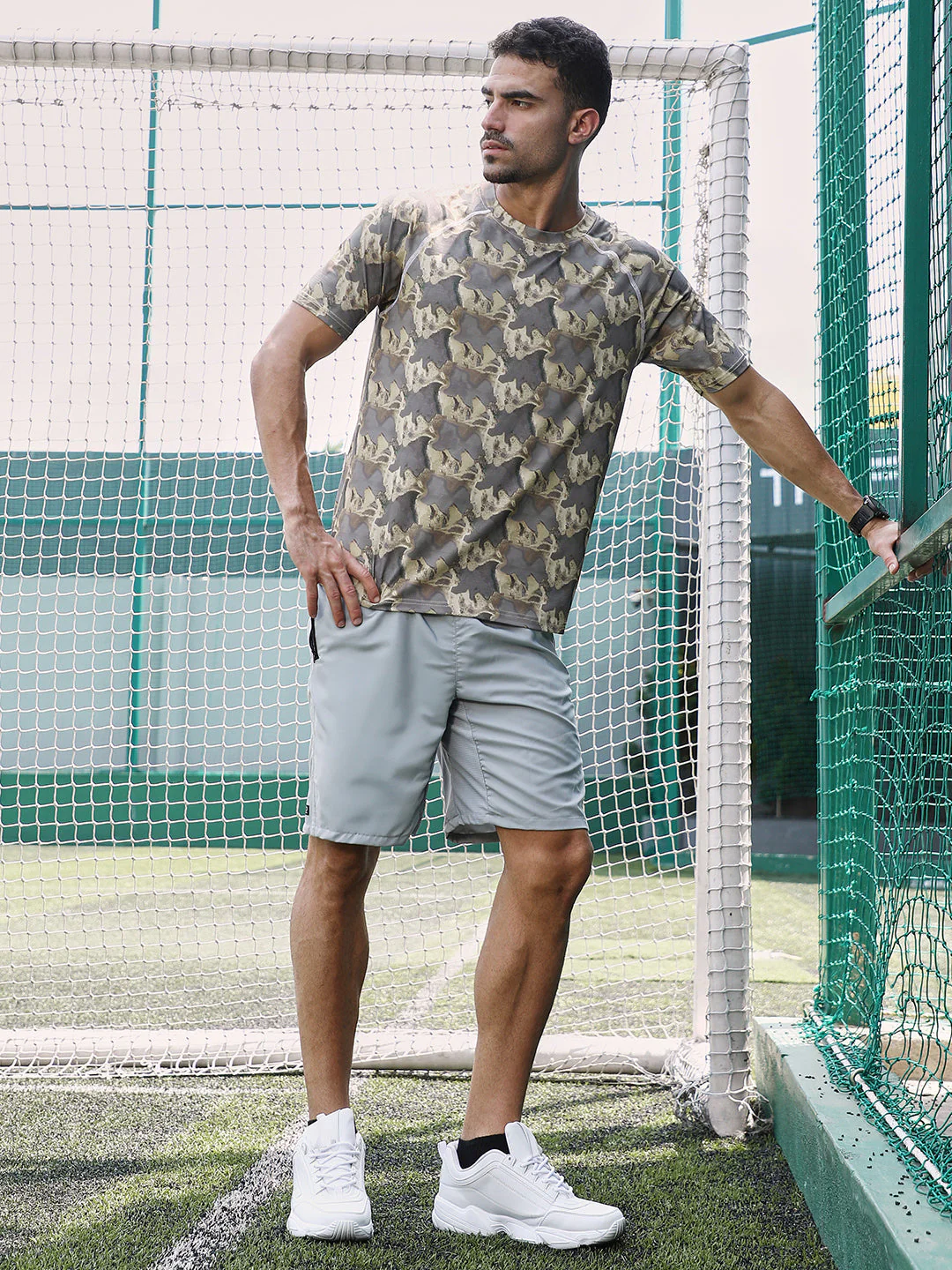 Flow-Lined Activewear T-Shirt - Image 5