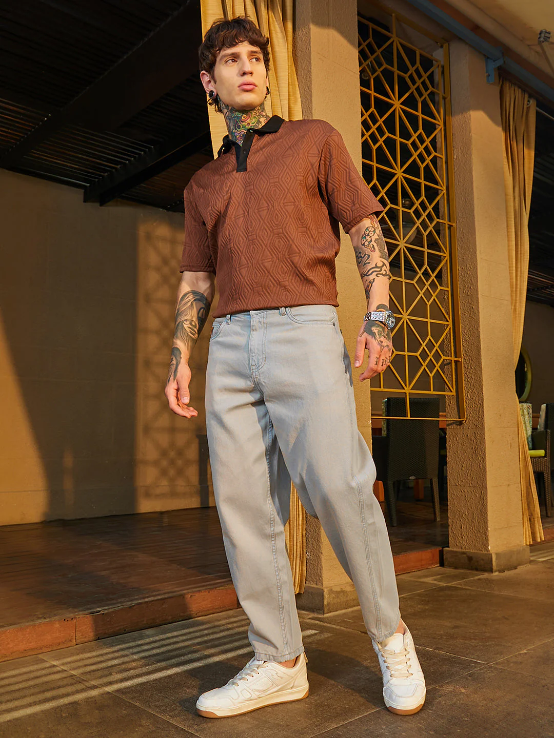 Light-Wash Carrot-Fit Denim Jeans - Image 5