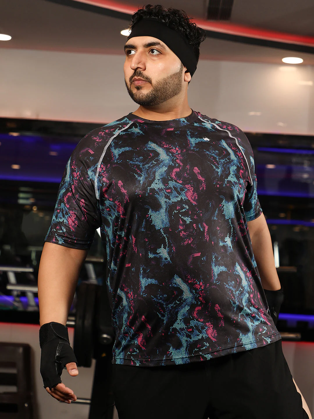 Abstract Activewear T-Shirt - Image 2
