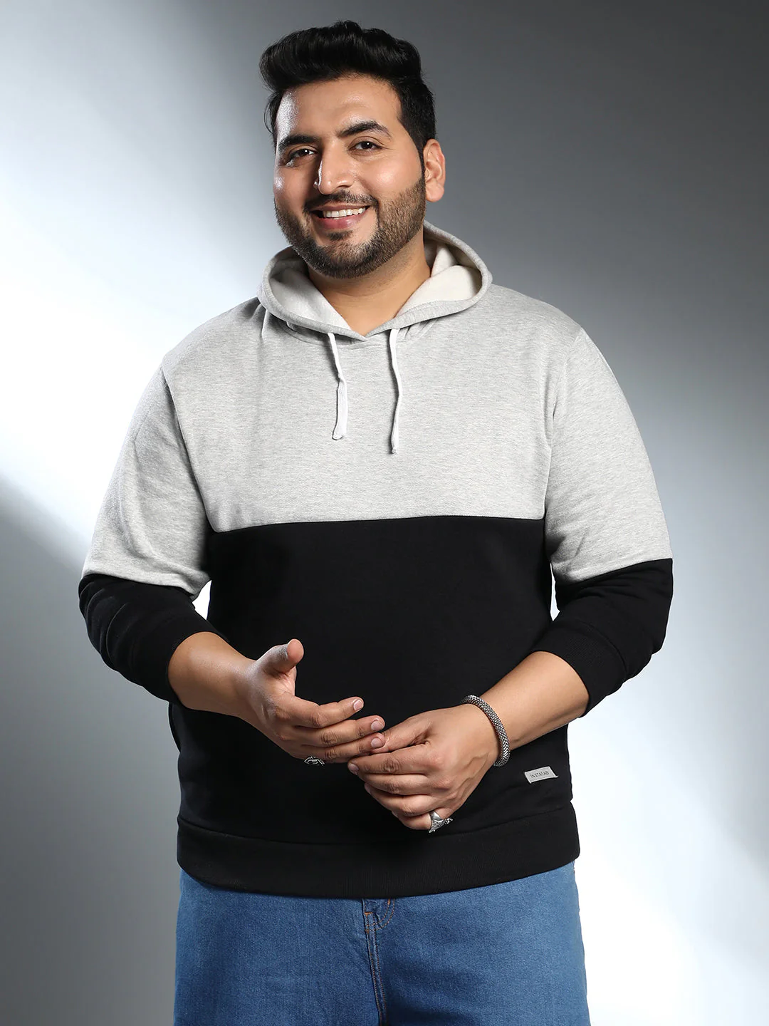 Contrast Panel Pullover Hoodie - Image 2
