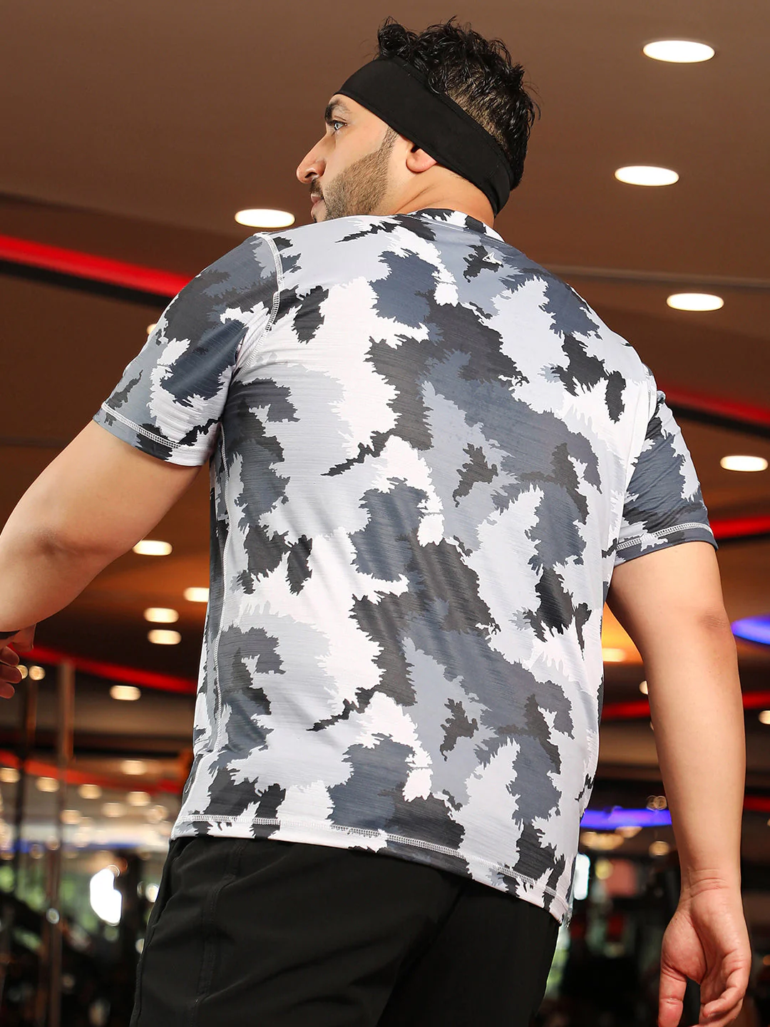 Camouflage Activewear T-Shirt - Image 4