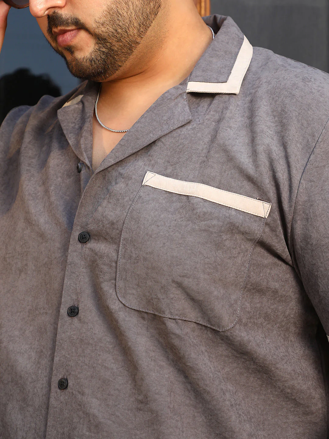 Contrast-Cuban Shirt - Image 12