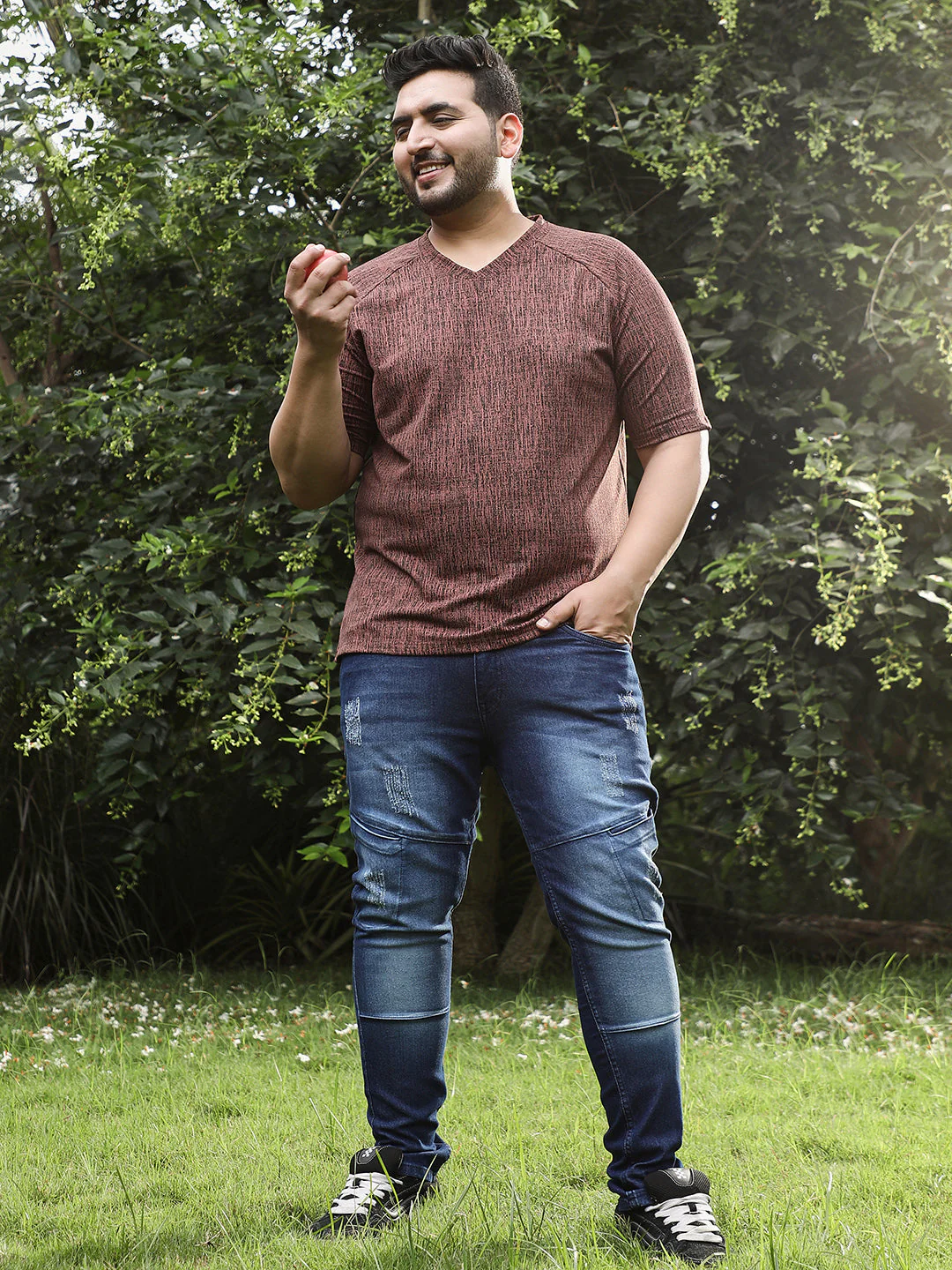 Contrast-Heathered Knitted T-Shirt - Image 5