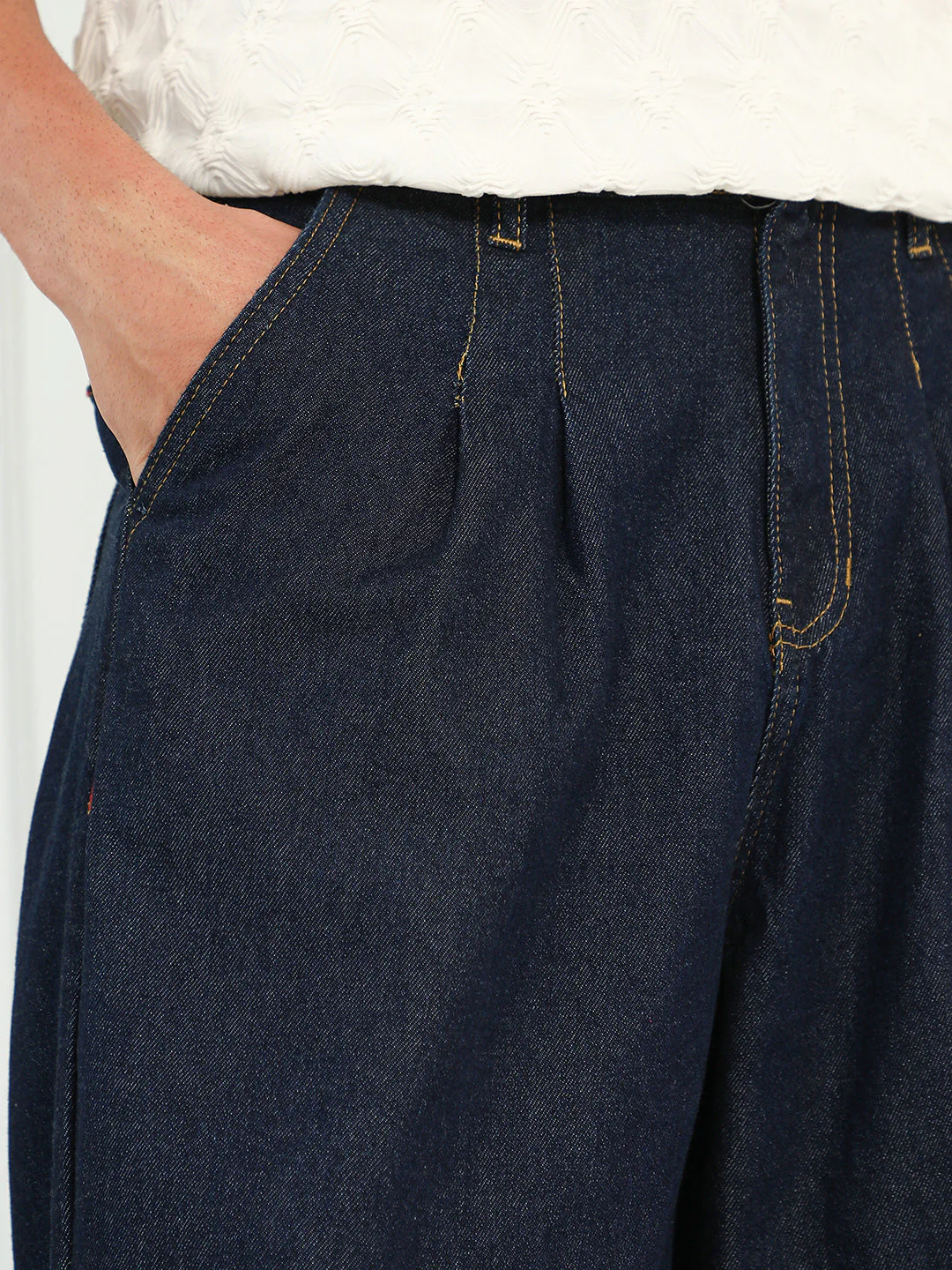 Dark-Wash Pleated Denim Jeans - Image 7