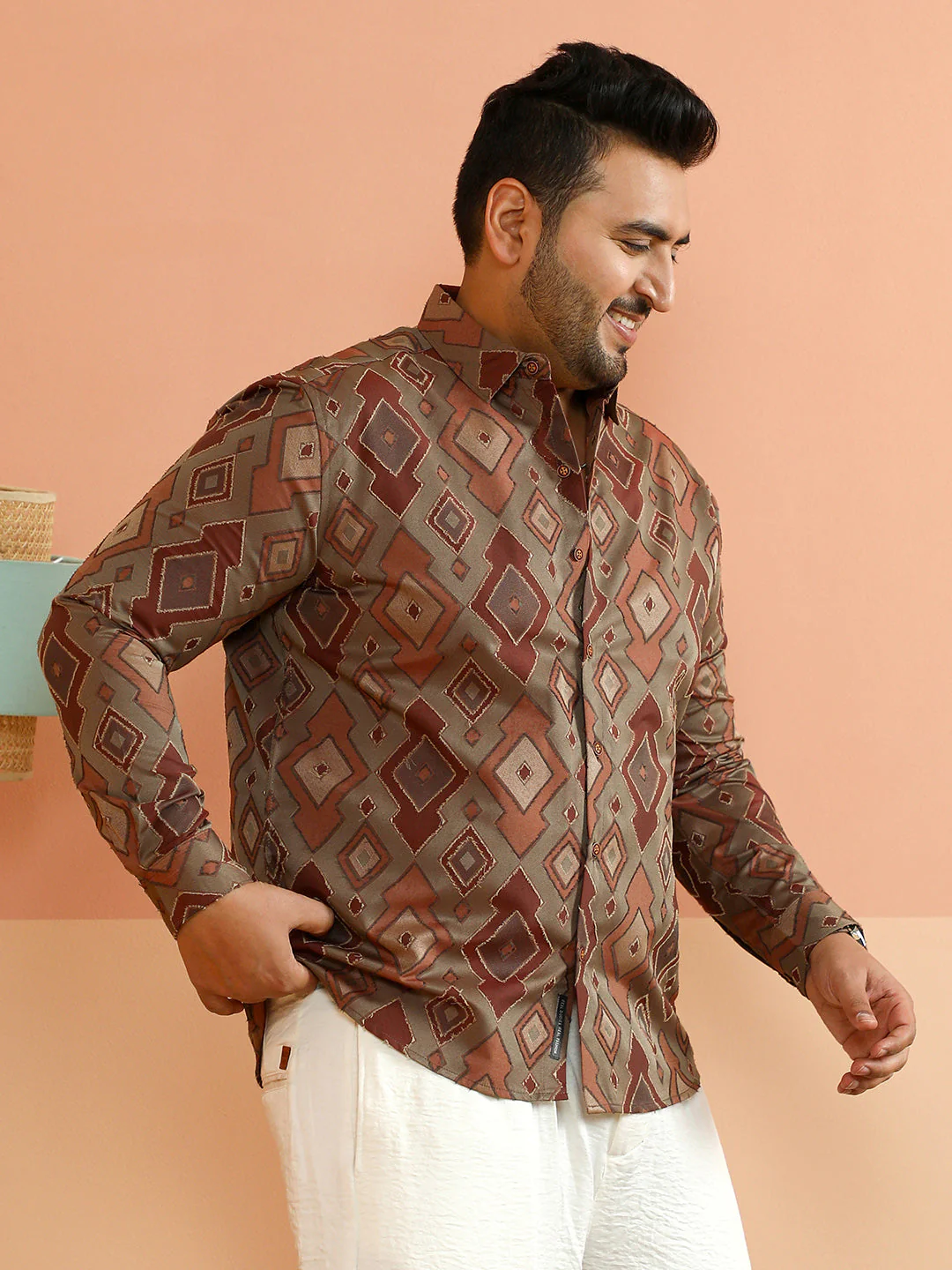 Contrast Geometric-Woven Shirt - Image 3