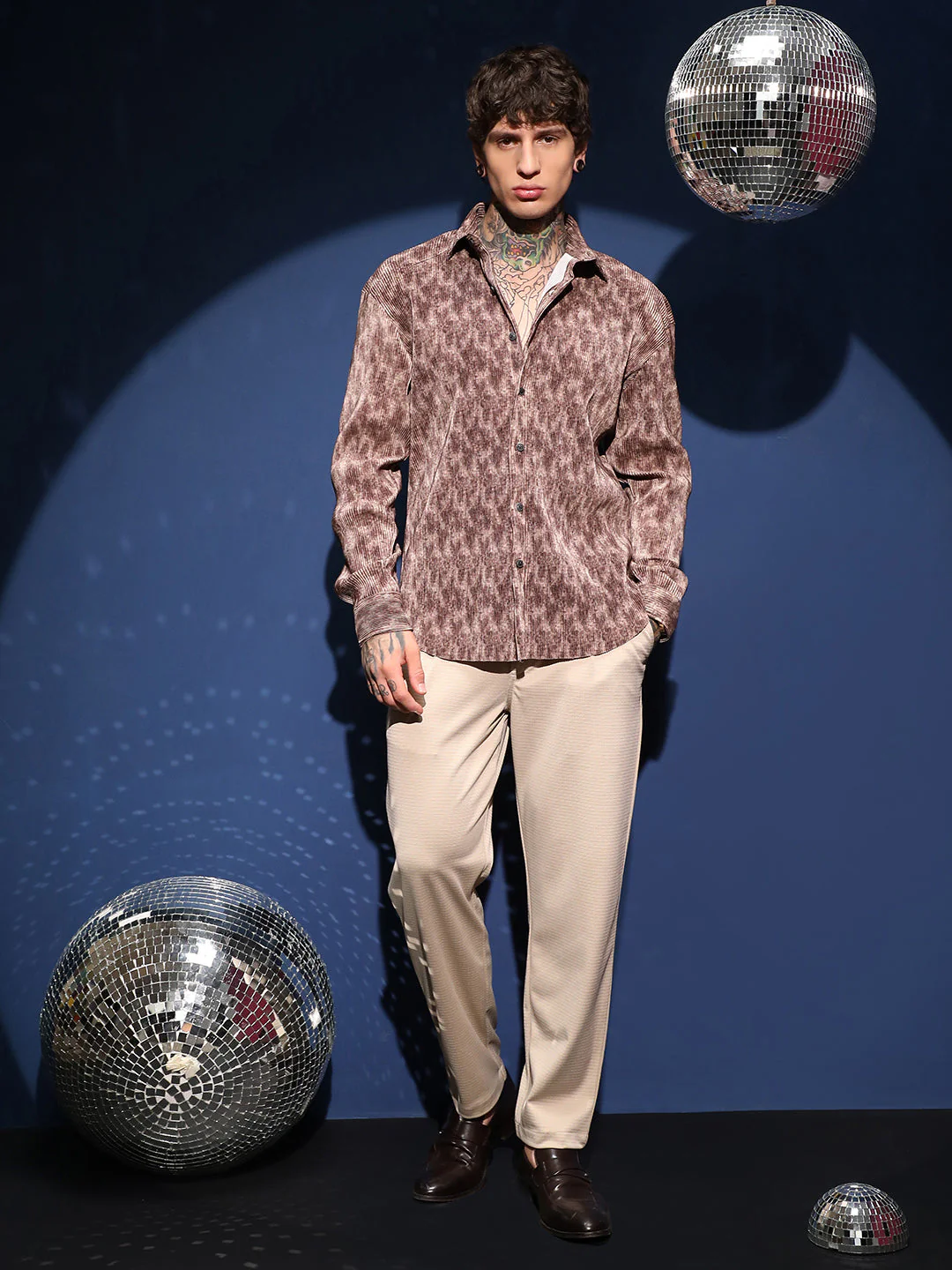 Faded Corduroy Relaxed Shirt - Image 5