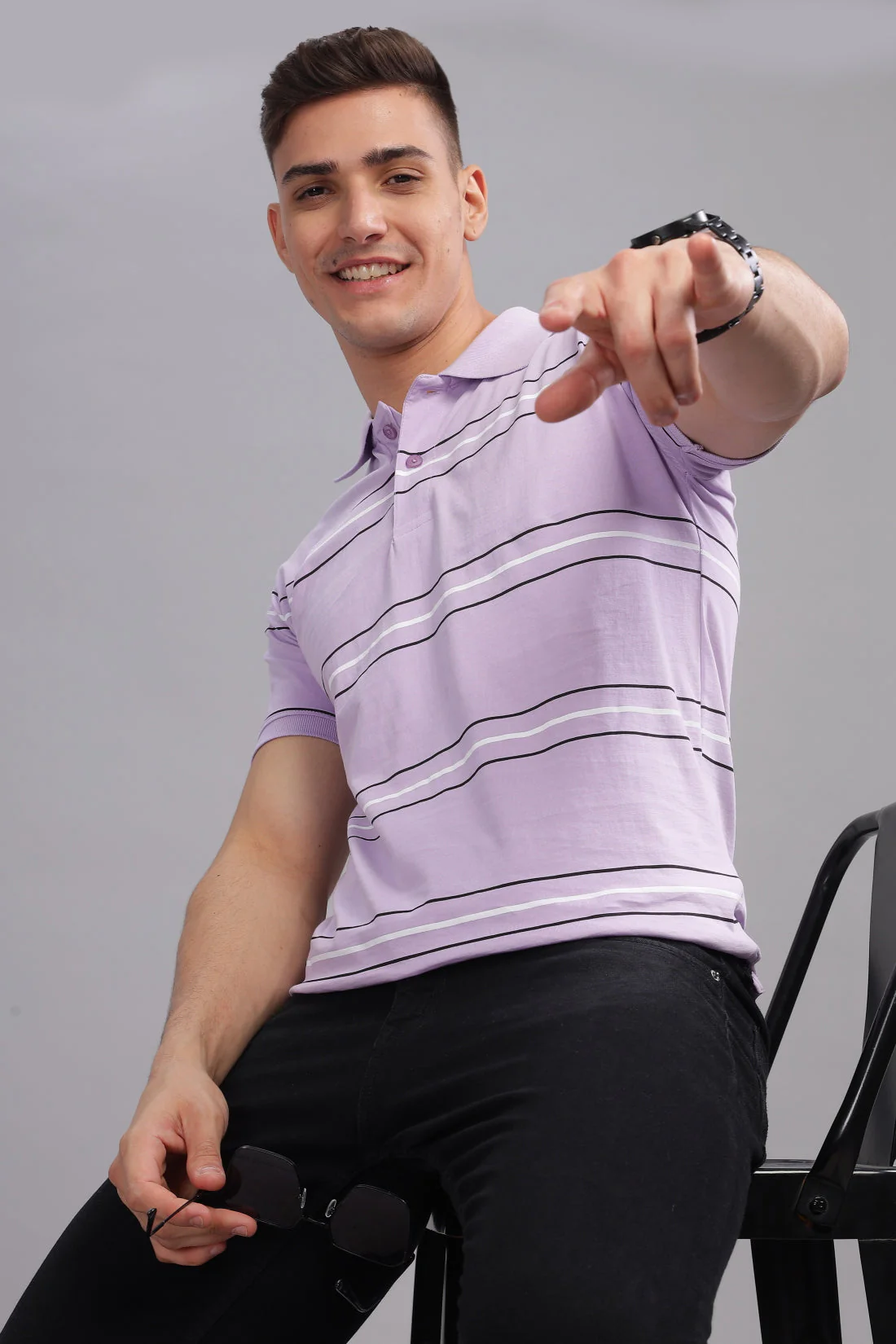 Graphic Printed T-shirt - Image 3