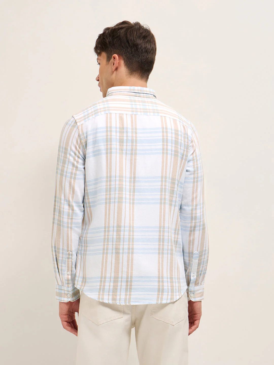 White Checked Slim Fit Casual Shirt with Button-Down Collar - Image 2