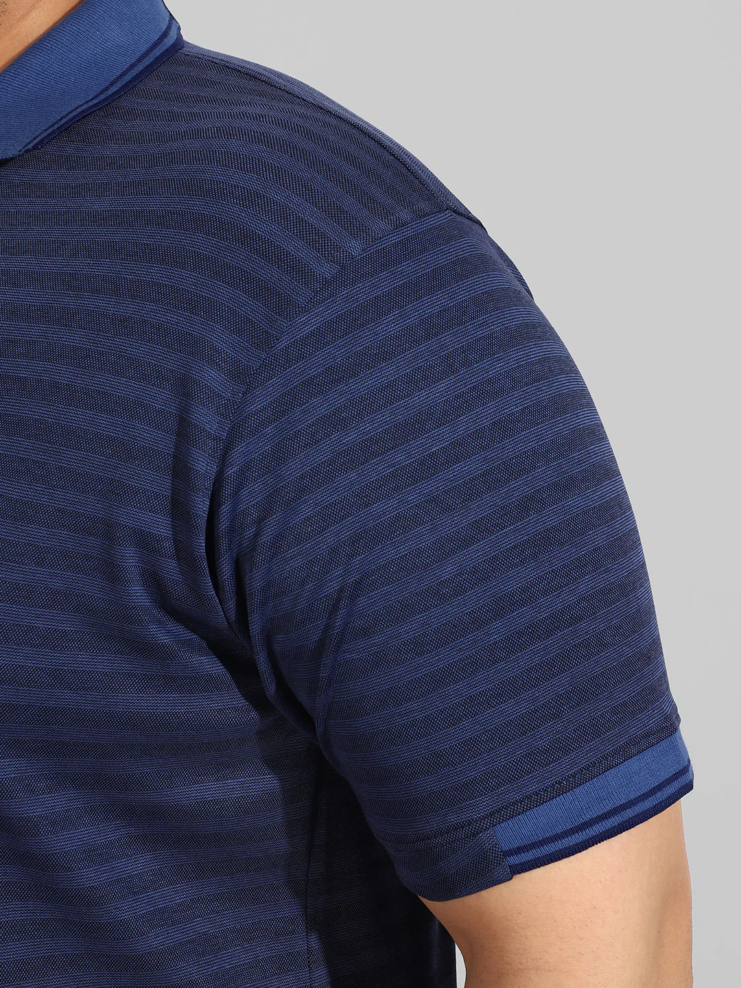 Casual T-Shirt - Image 7