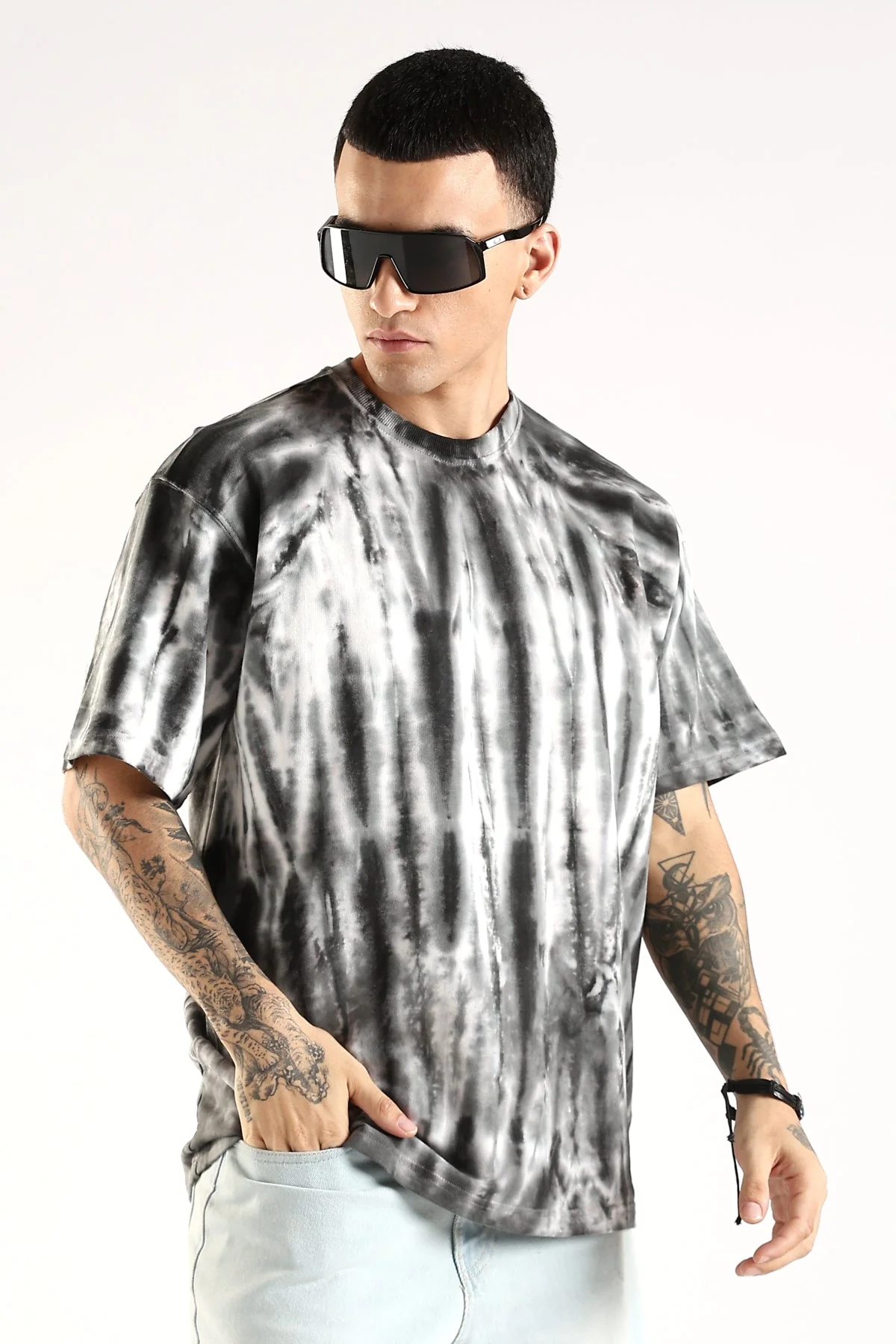 Adro Trendy Oversized Baggy Tshirt in Tie & Dye Style - Image 3