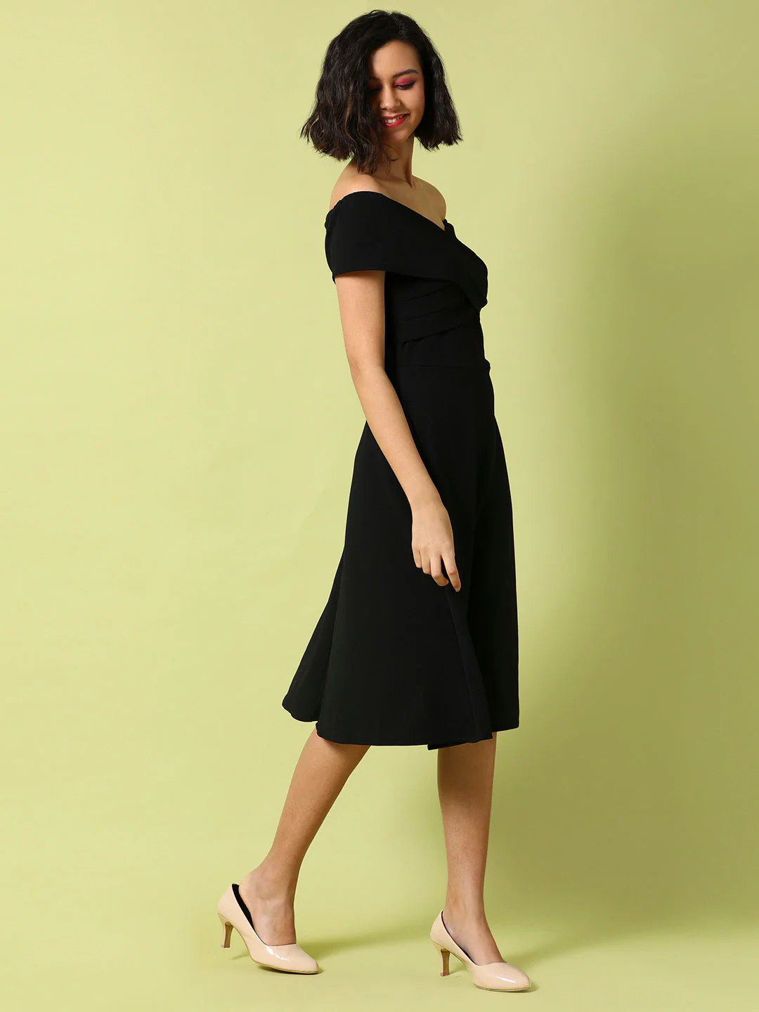 Dress With Criss-Cross Detail - Image 3