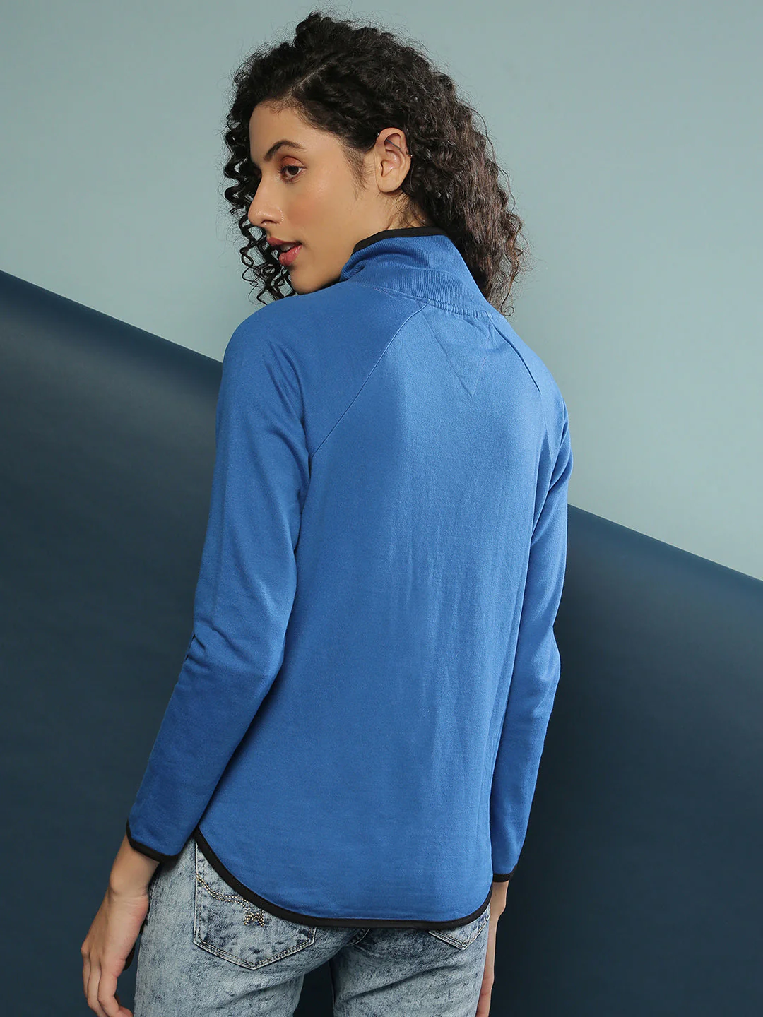 Horizantal Striped Hoodie - Image 5