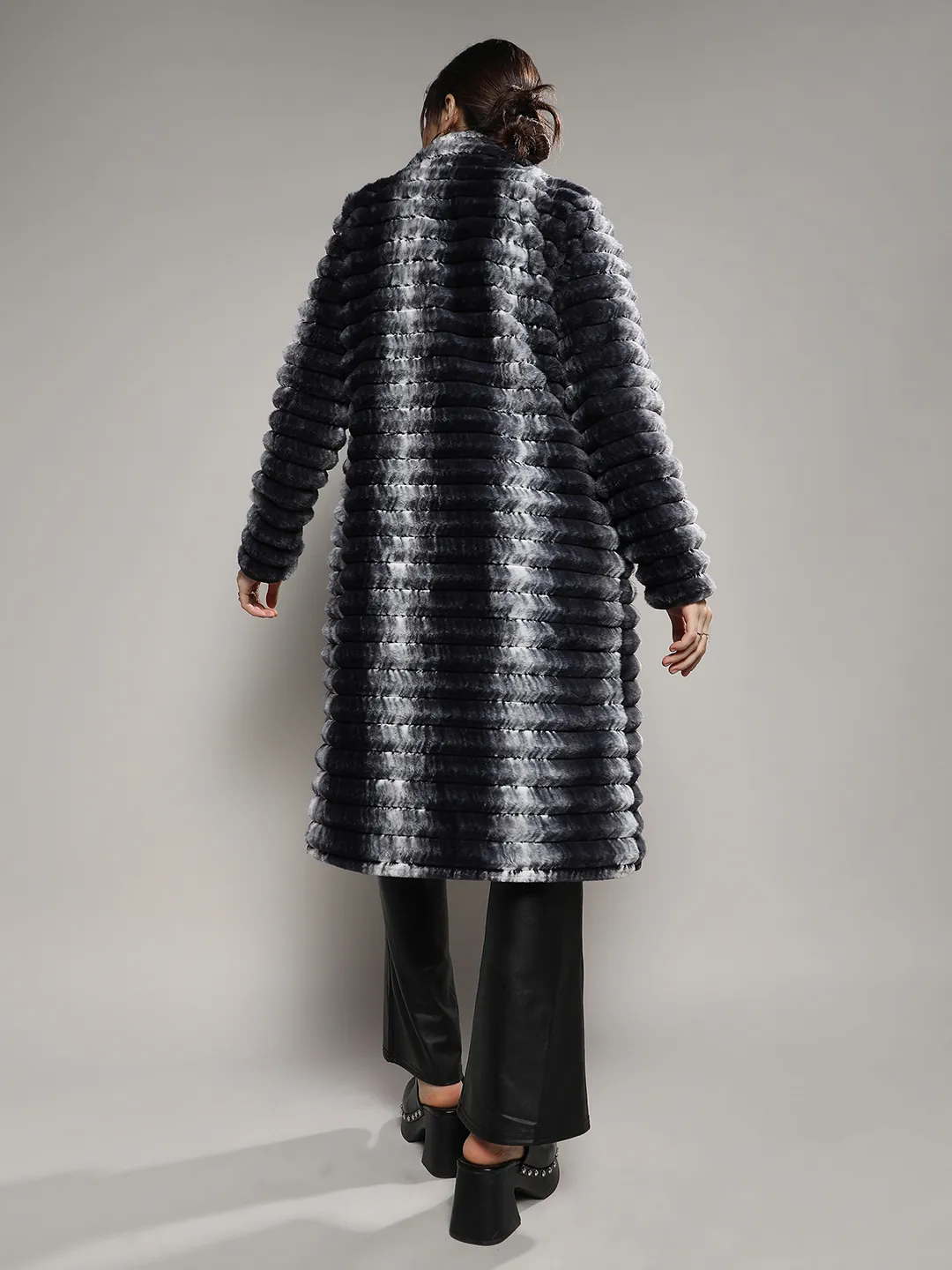 Ombre Ripple Long Coat - Image 4