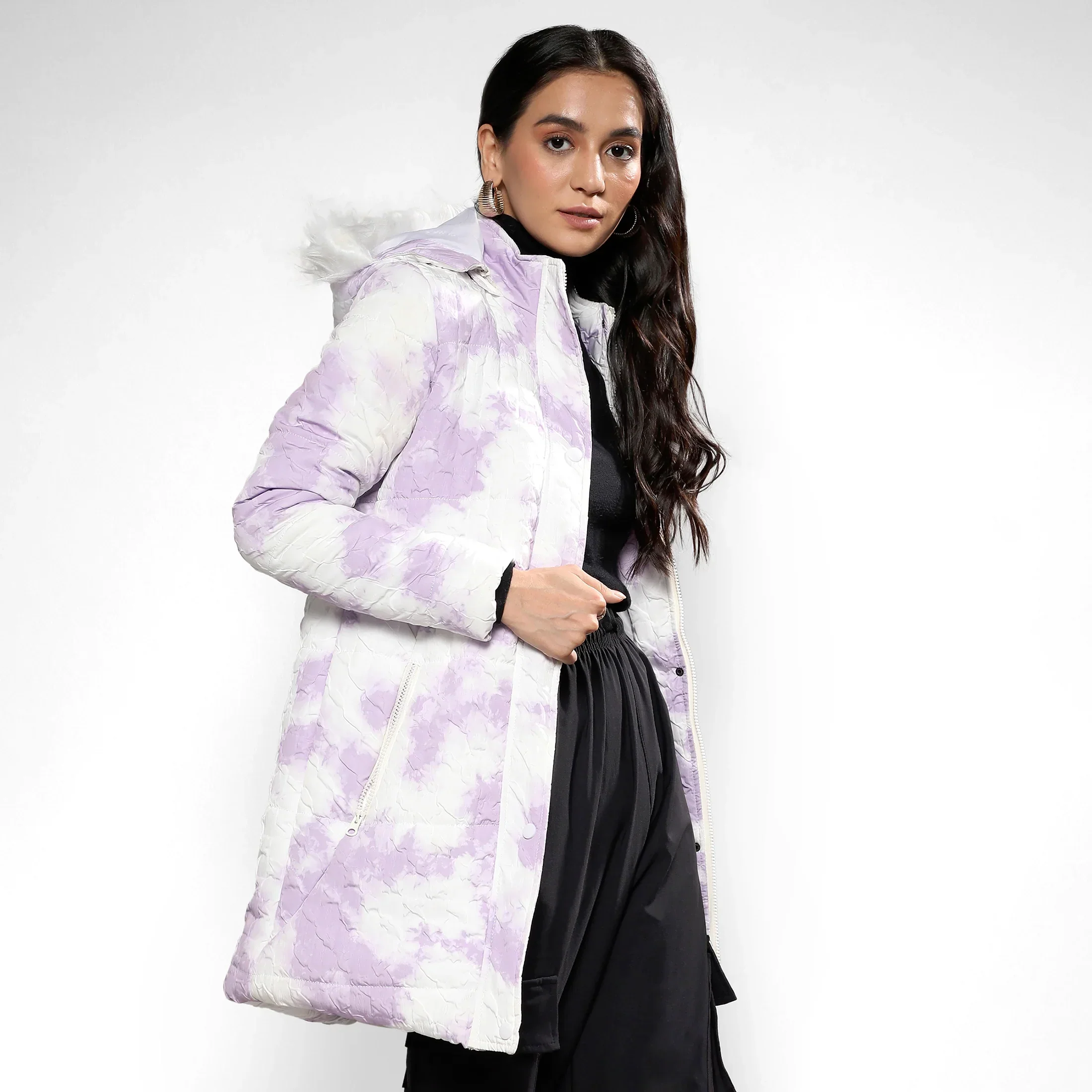 Powder White & Lilac Creased Tie-Dye Puffer Jacket - Image 3