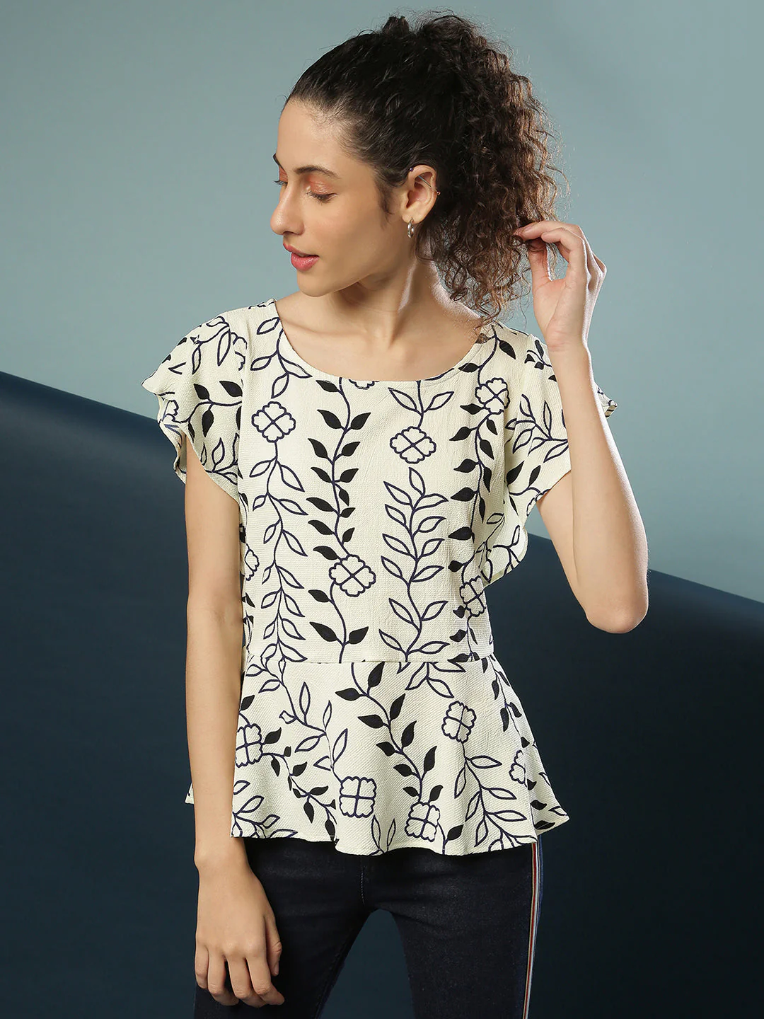 Ruffle Sleeve Top - Image 2