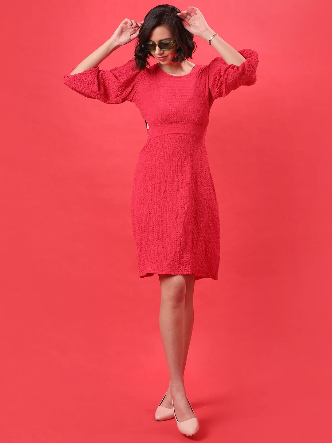 Solid Dress With Open Back Detail - Image 5