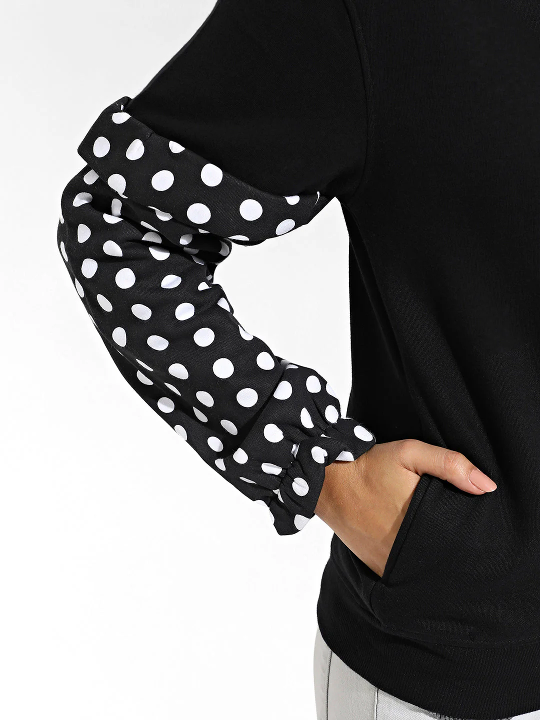 Zip-Front Sweatshirt With Polka Dot Sleeve - Image 7