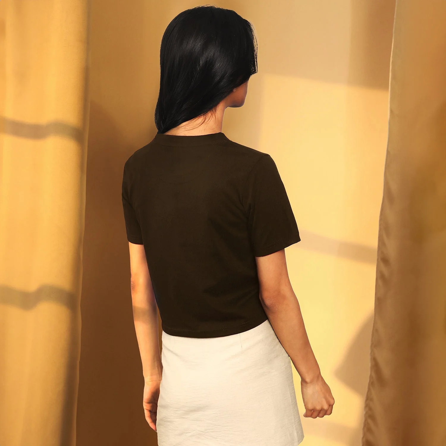Solid Regular Fit Top - Image 4