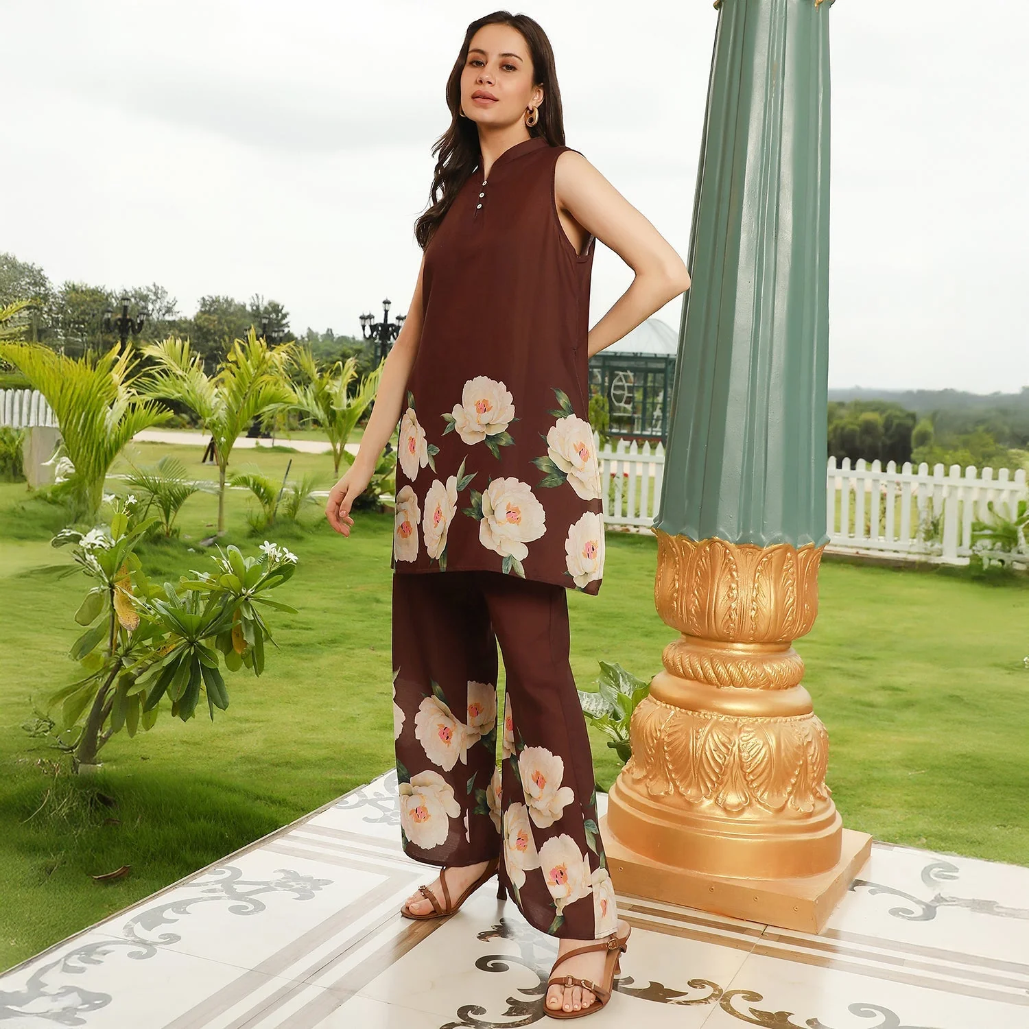 Flared Roses-Imprint Kurta Set - Image 3
