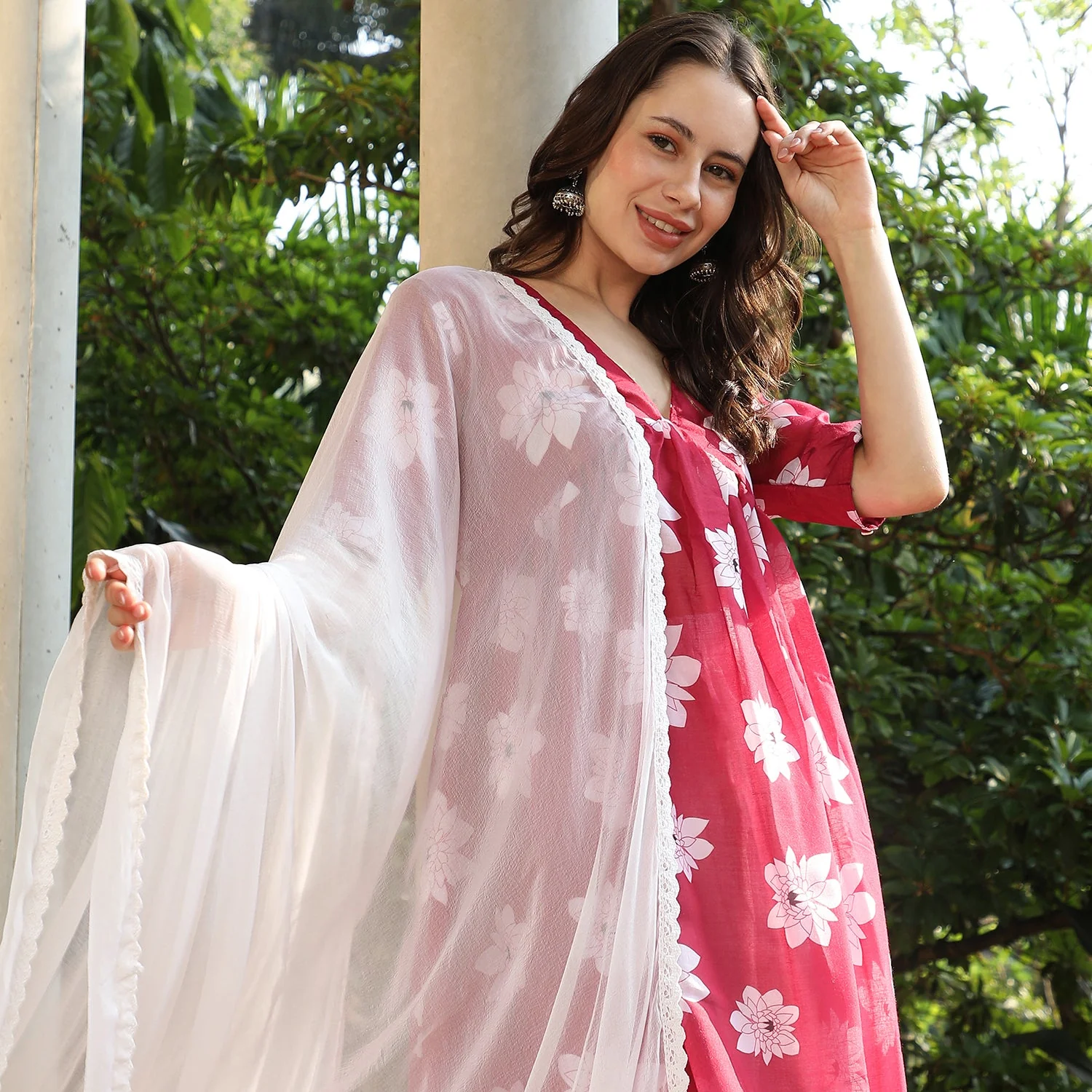 Water Lilies Kurta With Trousers And Dupatta - Image 11