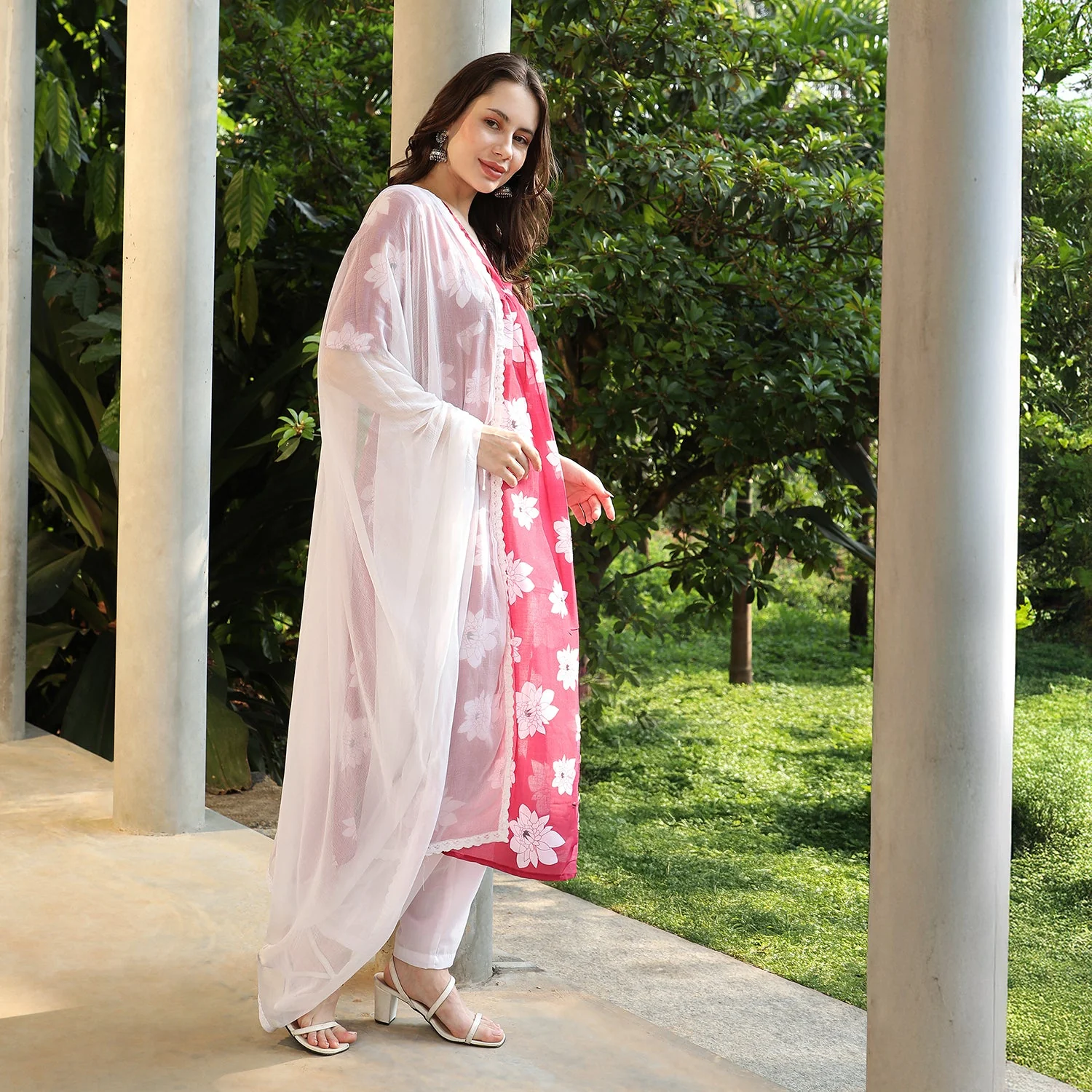 Water Lilies Kurta With Trousers And Dupatta - Image 7