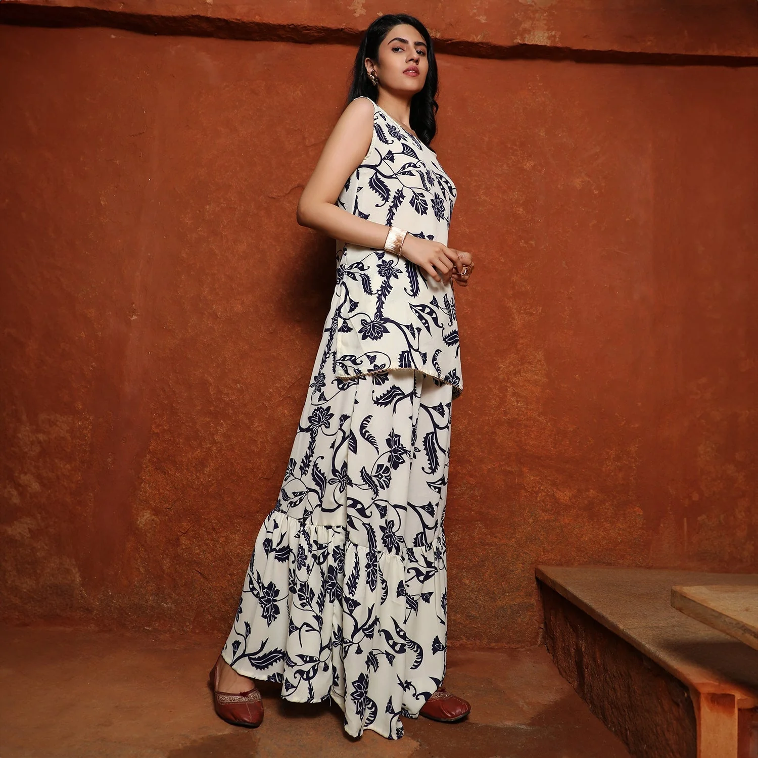 Botanical Kurti And Sharara Set - Image 3