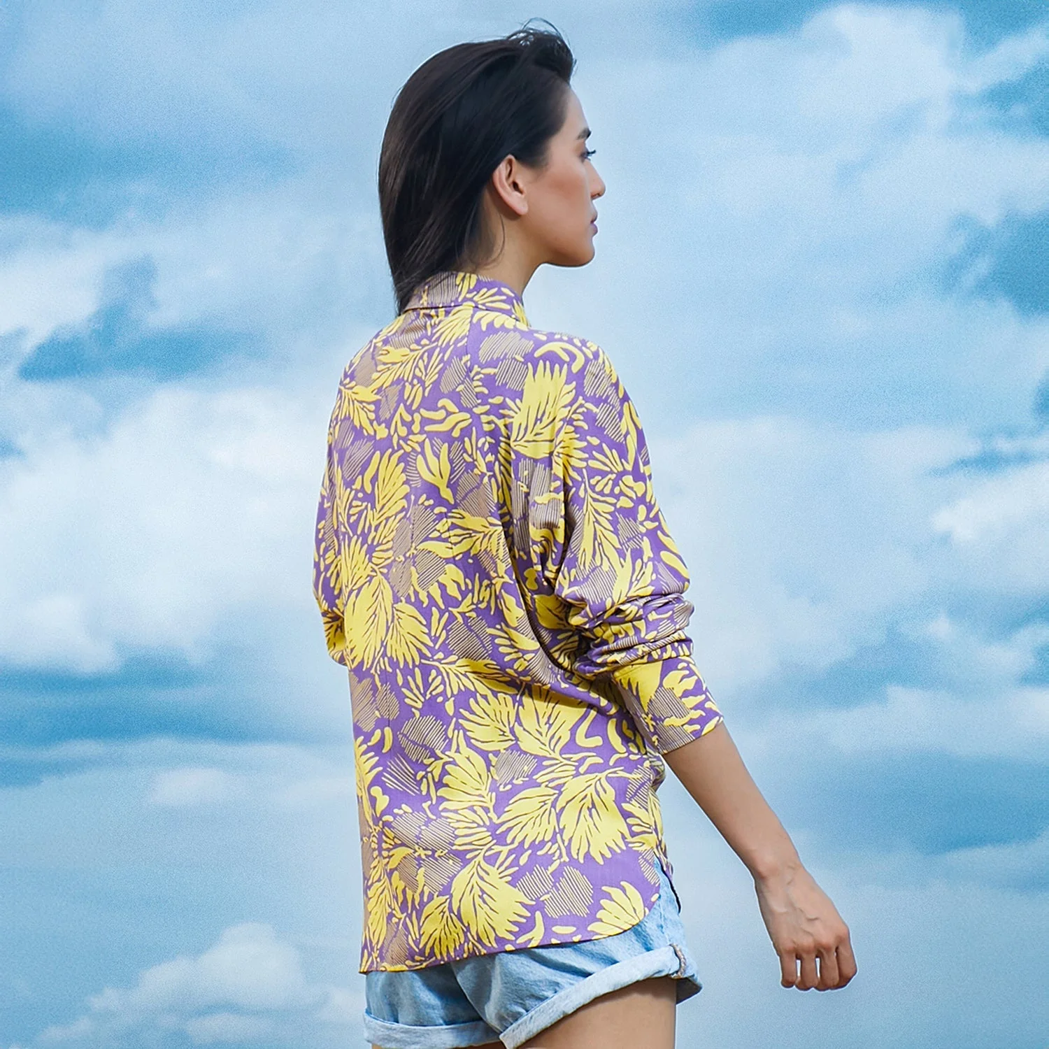 Contrast Foliage Shirt - Image 4