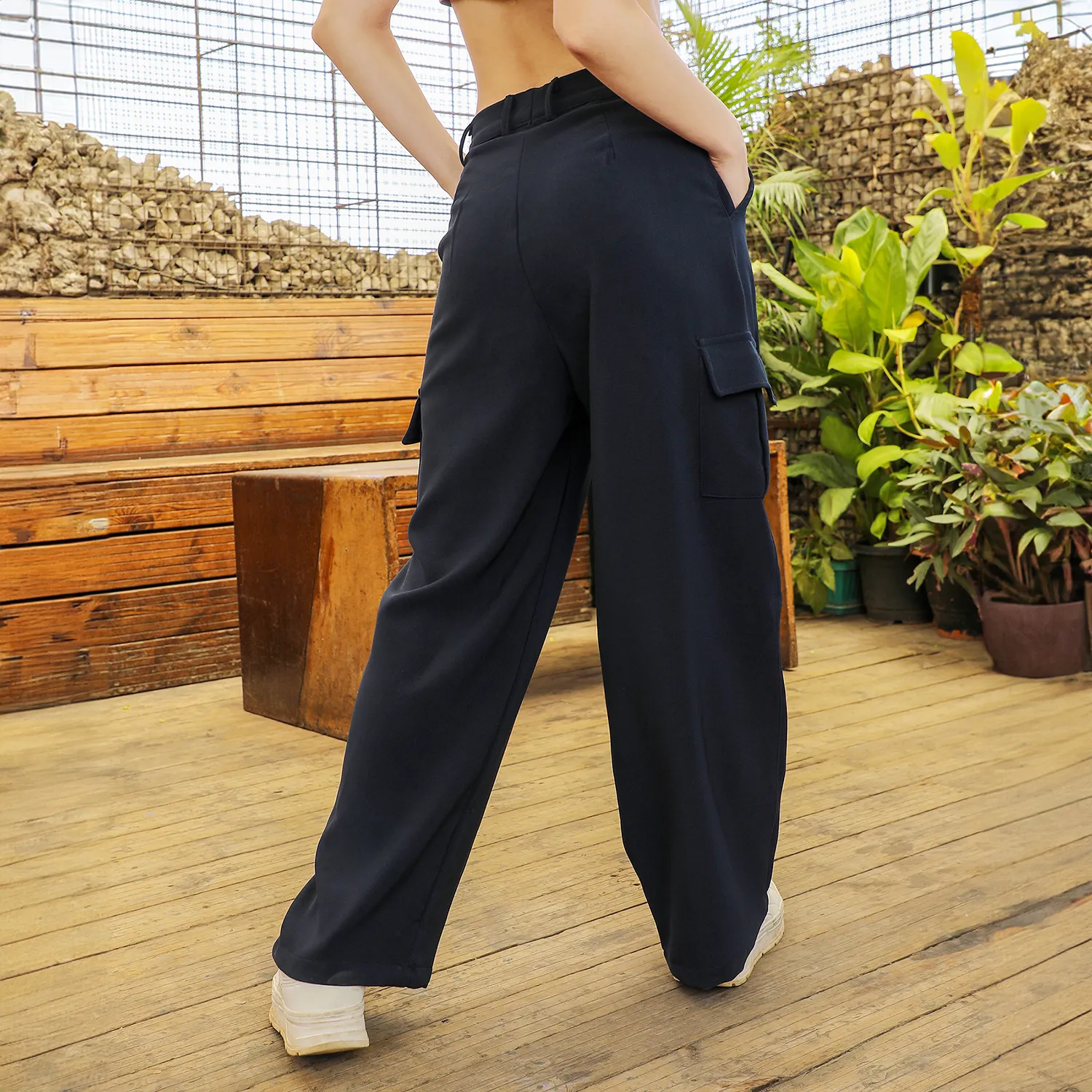 Baggy Cargo Pants - Image 3
