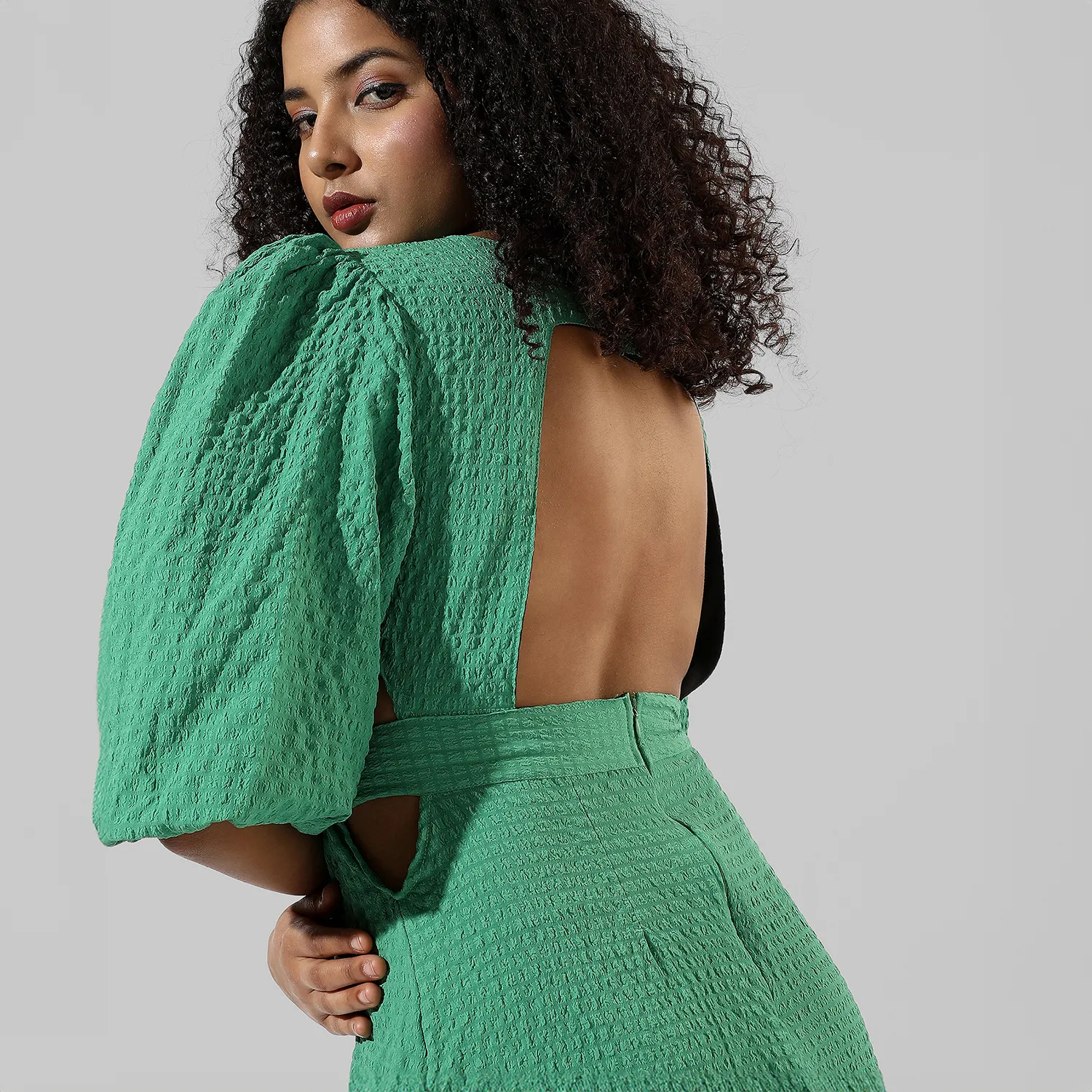 Open-Back Creased Dress - Image 4